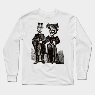 Calavera Couple | Day of the Dead | Dia de los Muertos | Skulls and Skeletons | Vintage Skeletons | Long Sleeve T-Shirt